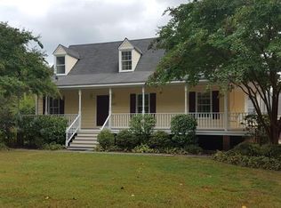 10651 Meadowbrook Rd, Glen Allen, VA 23060