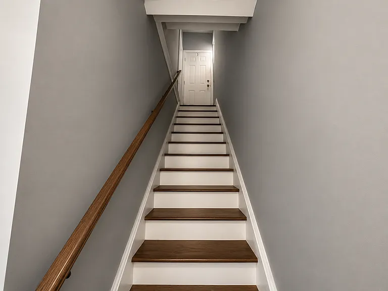178 2nd St #2 — Photo 8