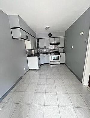 1st image of 189 27th Ave #2