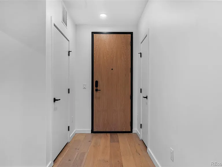 1601 Park Ave #307 — Photo 30