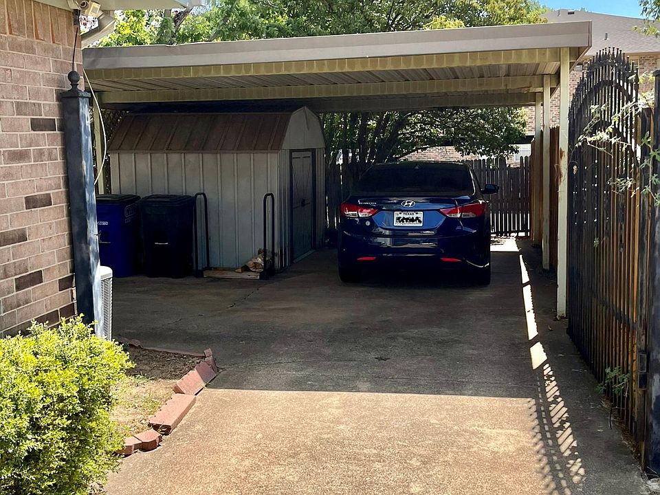 1st image of 806 Rock Creek Dr