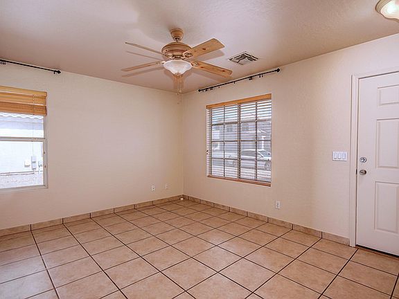 5th image of 10932 W VISTA Lane
