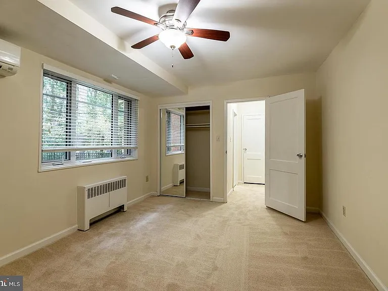 10410 Montrose Ave #1 — Photo 6