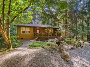 70 N Carp Pl N, Hoodsport, WA 98548