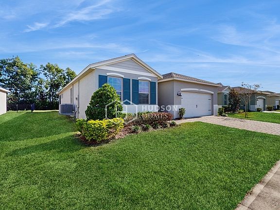 3rd image of 1527 Lyonsdale Ln