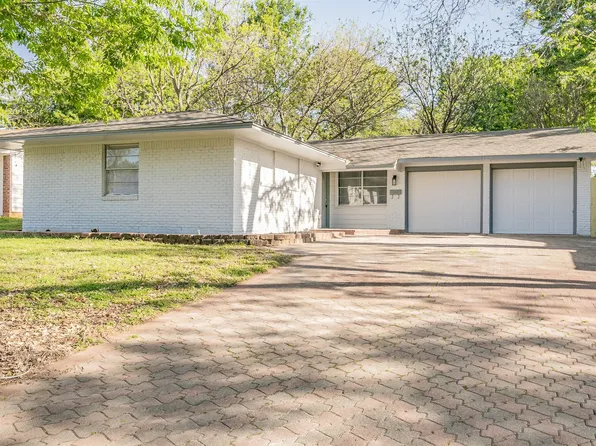 1104 Wright St, Arlington, TX 76012