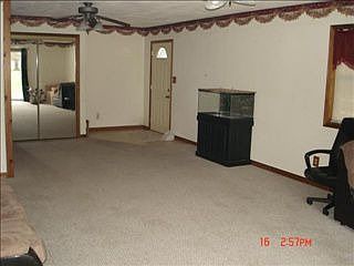 3rd image of 2605 W Bartholomew St