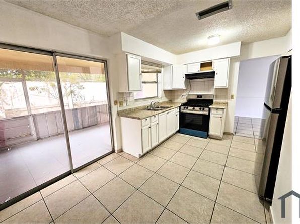 12020 NW 34th Pl