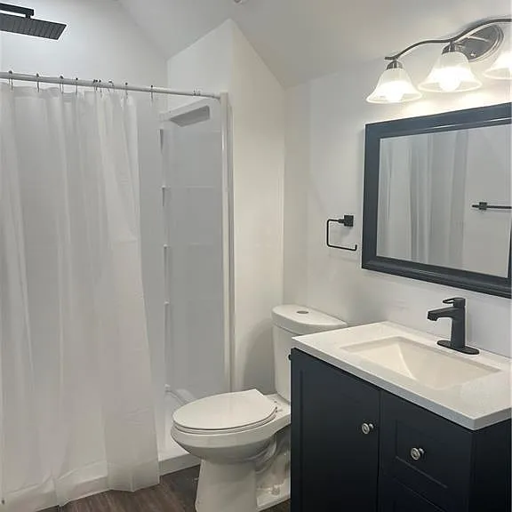 250 Willow St #3 — Photo 5