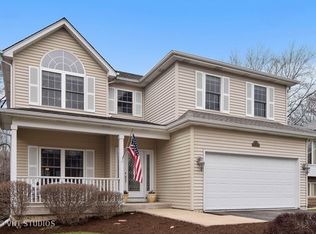 3S556 Melcher Ave, Warrenville, IL 60555