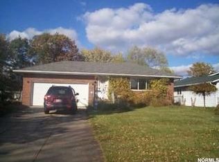 25051 Picone Ln, Bedford Heights, OH