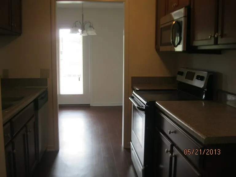 671-1 Bartons Landing Pl — Photo 6