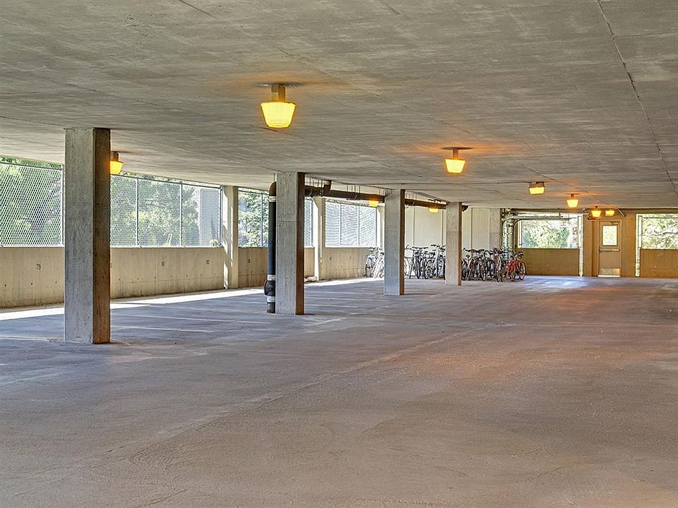1st image of 1351 Carling Dr #219