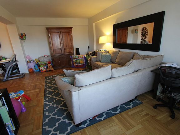 5th image of 6561 Saunders St APT 7m