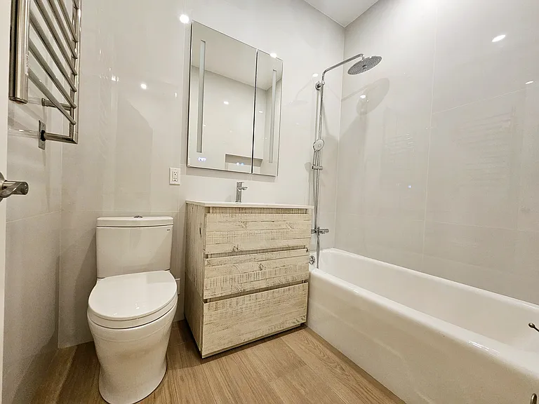 360 Jefferson Ave #Penthouse 1 — Photo 7