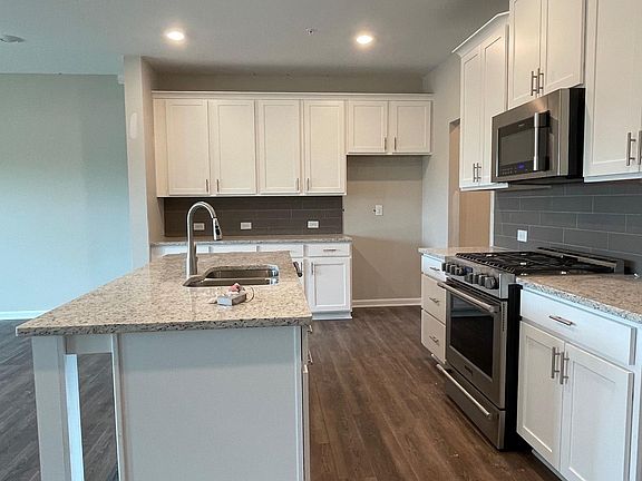 Island, Kitchen Range & Fridge (included)