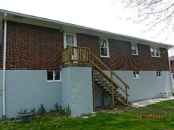 2nd image of 1209 Westchester Dr