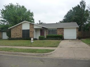 3741 Bee Tree Ln, Fort Worth, TX 76133
