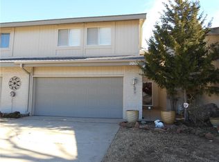 9902 Hefner Village Blvd, Oklahoma City, OK 73162