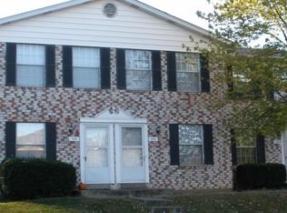 1476 Dartmouth Dr, Saint Charles, MO