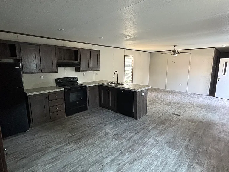 69 Antioch Dr — Photo 5