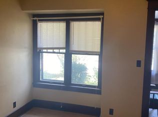 2702 Leclaire St APT 1, Davenport, IA 52803