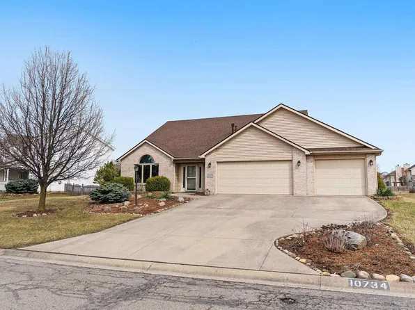 10734 Dupont Oaks Blvd, Fort Wayne, IN 46845