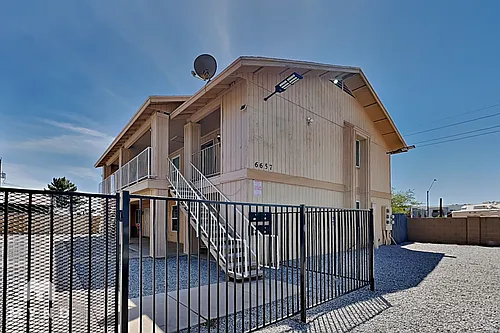 6657 W Ocotillo Rd Photo 1