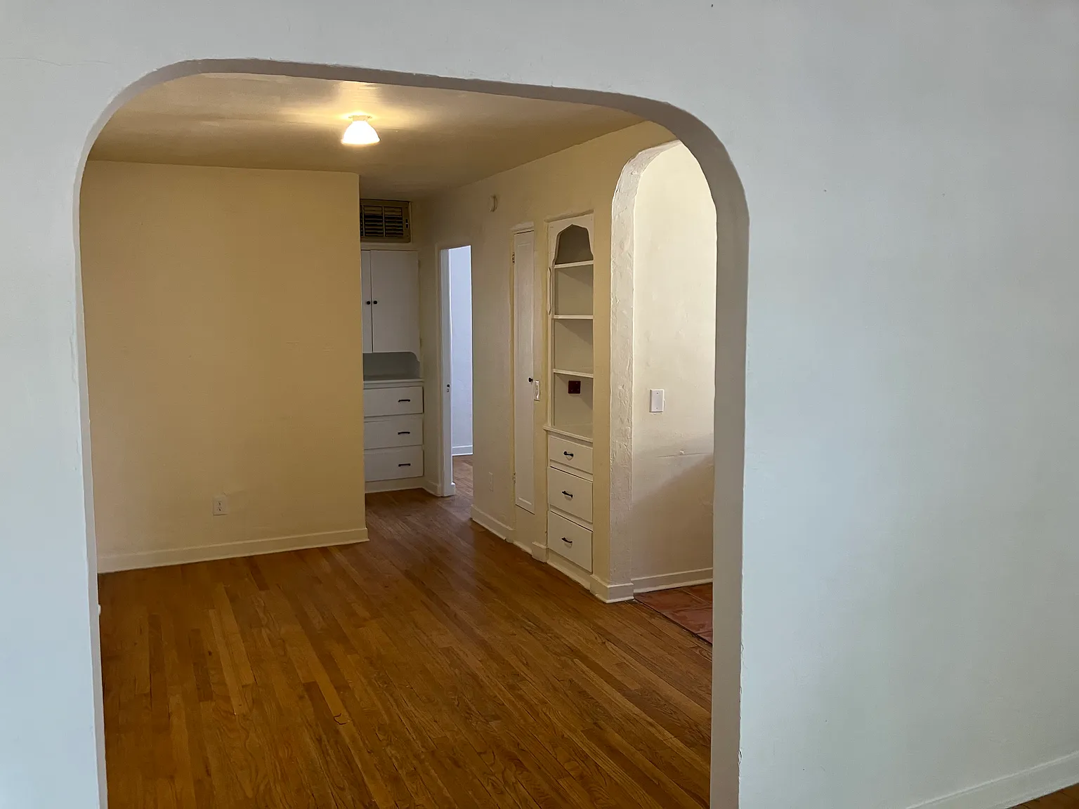 1 bed, 650 sqft, $1,275 — Photo 3
