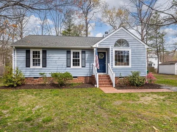 6 Swannee Ln, Ashland, VA 23005