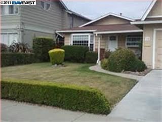 1st image of 710 Cornell Dr