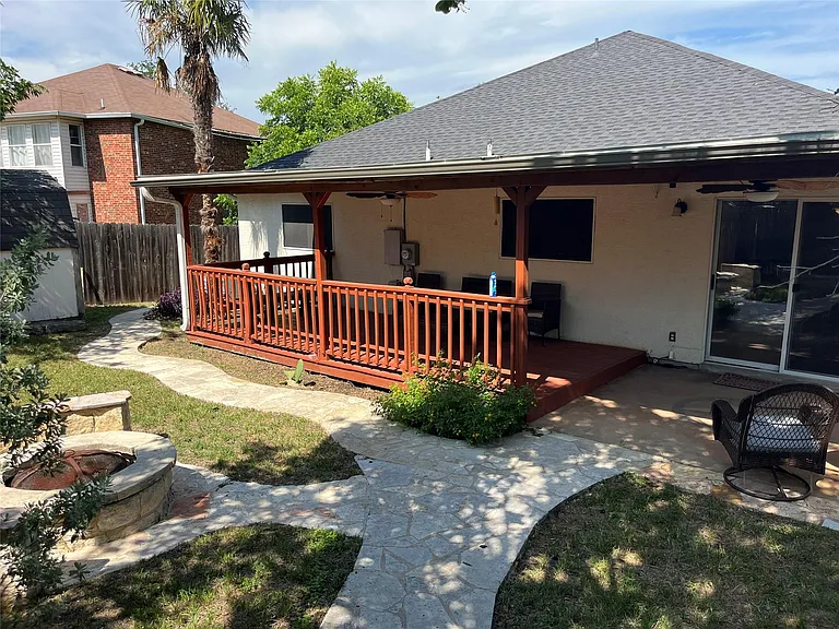 17737 Kessler Dr — Photo 4