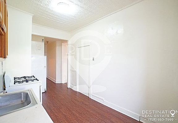 4th image of 5810 5th Ave Floor 2