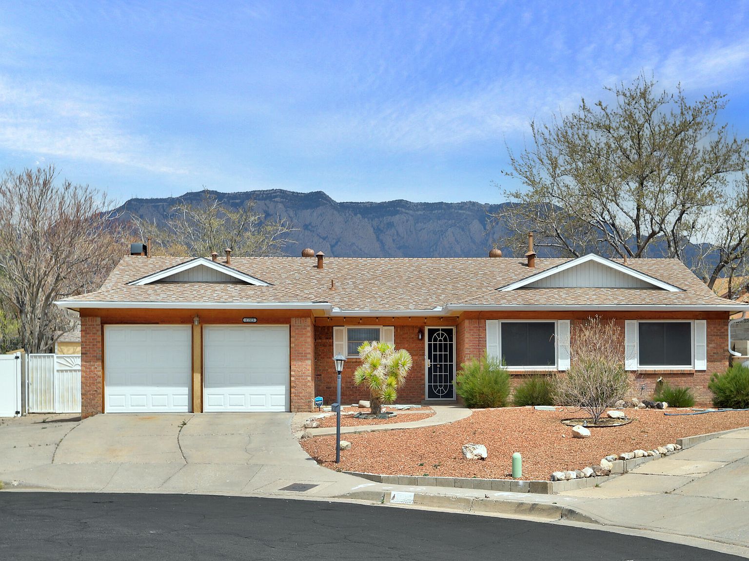11523 Manitoba Dr NE, Albuquerque, NM 87111 | Zillow