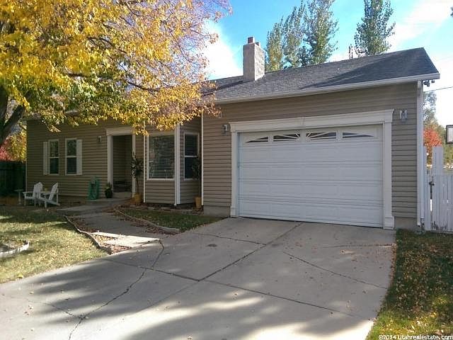 1st image of 444 E Laurel Dr