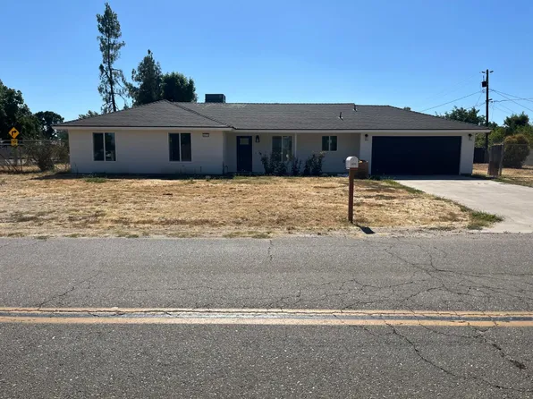 16576 Camden Dr, Madera, CA 93638