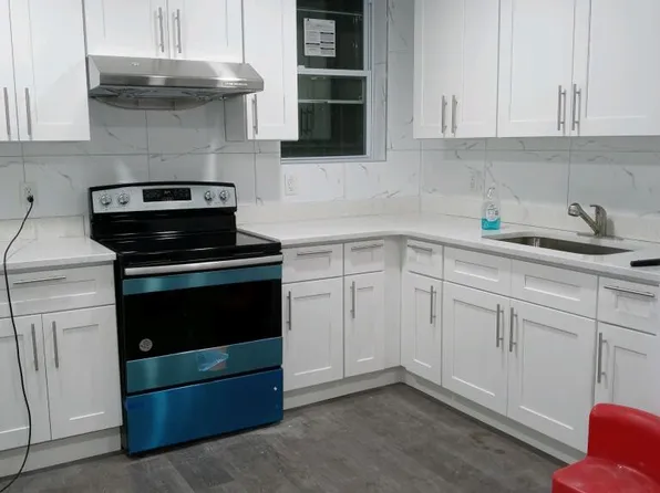 99-07 Corona Ave #1, Corona, NY 11368