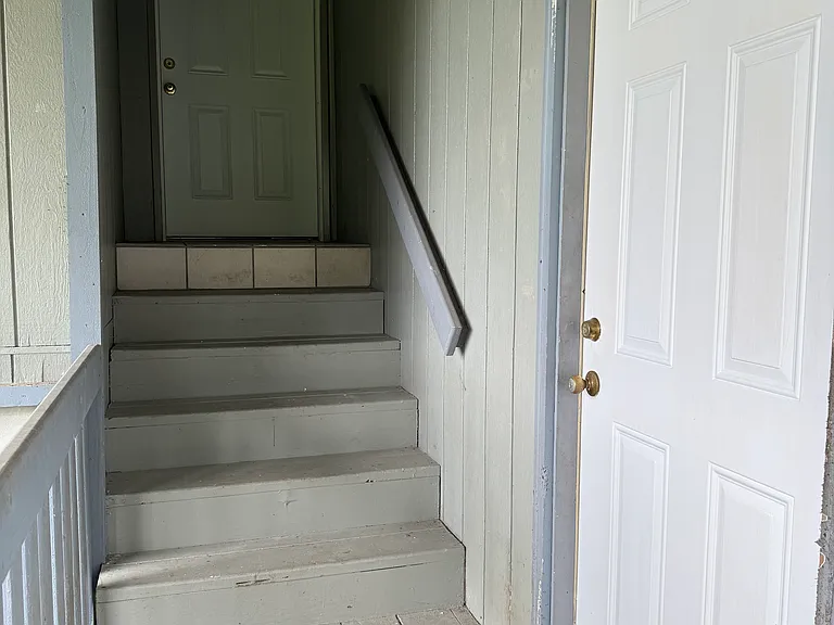 Split level entry