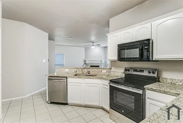 9705 Hedge Bell Dr — Photo 14
