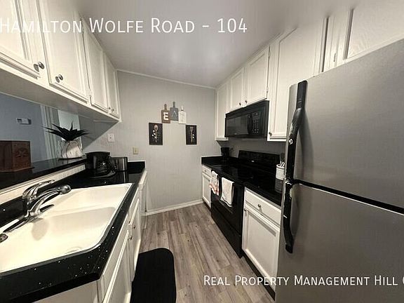 3rd image of 4803 Hamilton Wolfe Rd APT 104