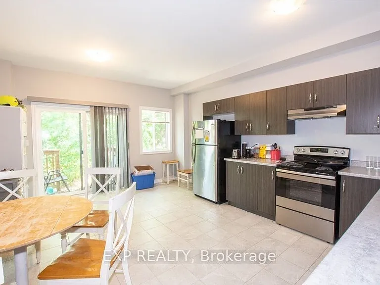 6A Leeson St #MAIN — Photo 2