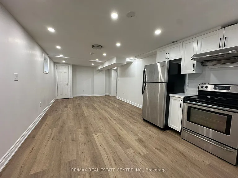 67 York Rd #BASEMENT — Photo 4