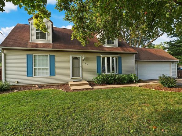 207 W Burnett Rd