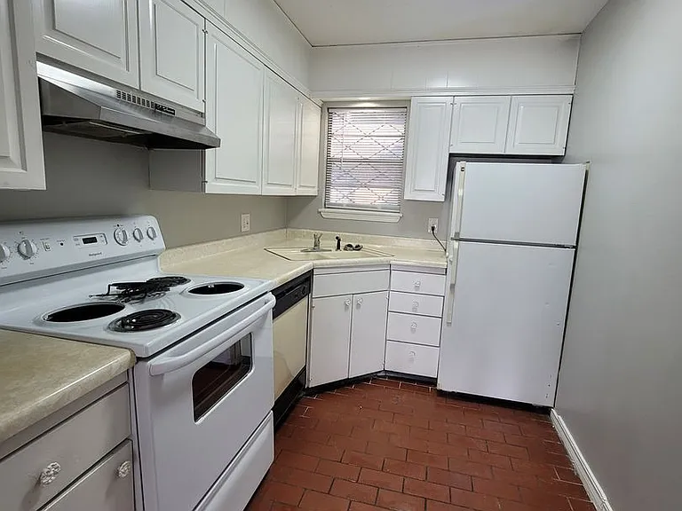 Woodward Park Apartments — Photo 53