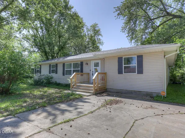 1211 E 16th St, Lamar, MO 64759