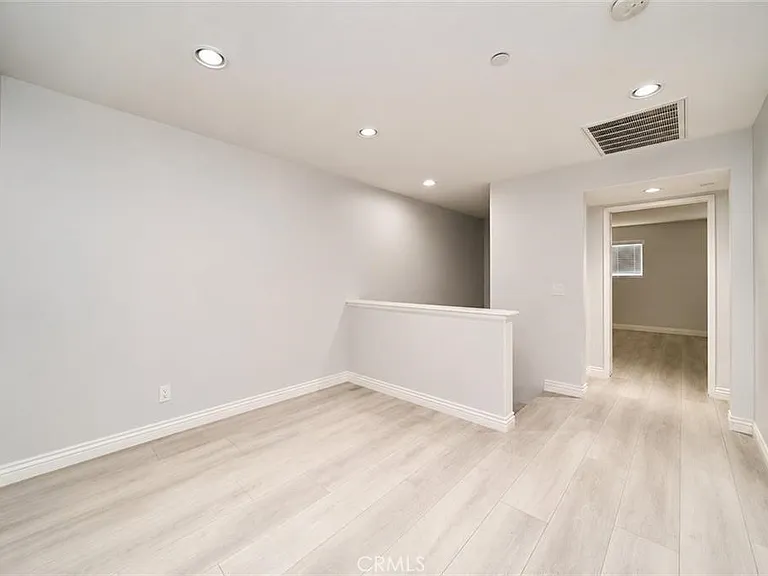 12573 Montaivo Ln — Photo 5