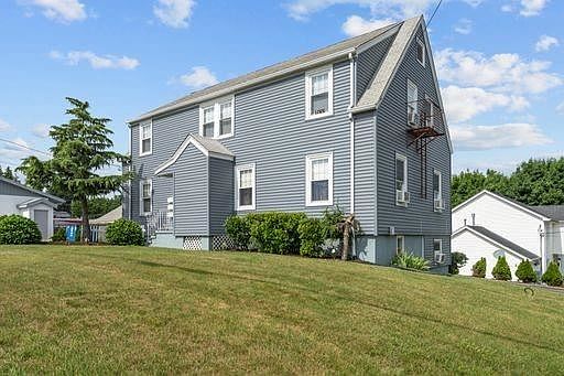 1st image of 1 McKinley St
