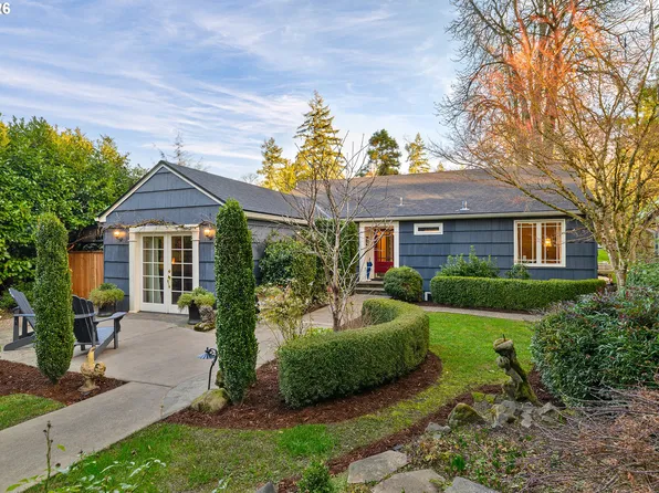 17332 Lake Haven Dr, Lake Oswego, OR 97035