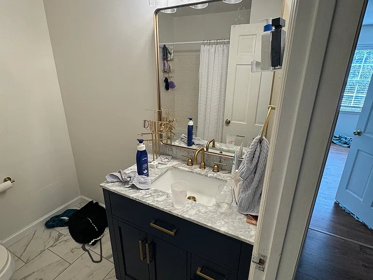 525 Waddell St #10 — Photo 19