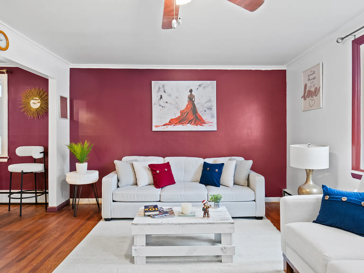 2 bed, 1700 sqft, $3,300 — Photo 1